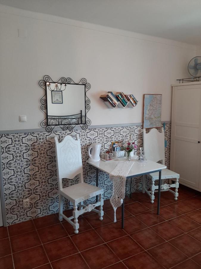 Casa Coloridos Bed & Breakfast Obidos Exterior photo